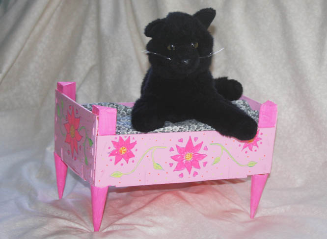 Black cat art bed